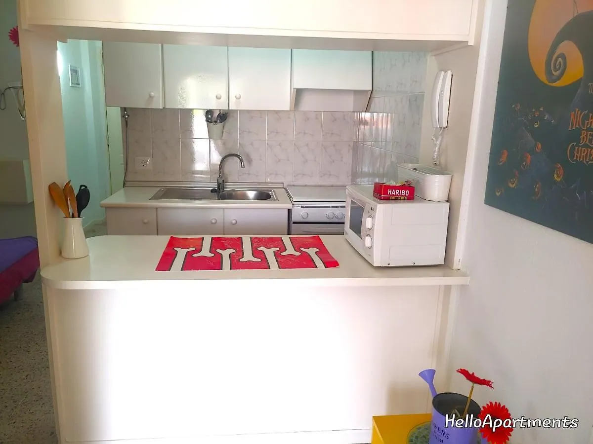 Central & Beach Los Cristianos By Helloapartments Apartman