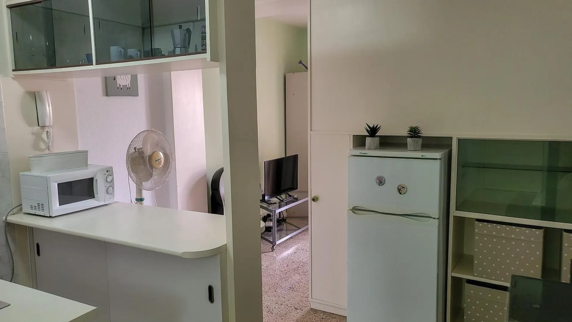 Apartman Central & Beach Los Cristianos By Helloapartments